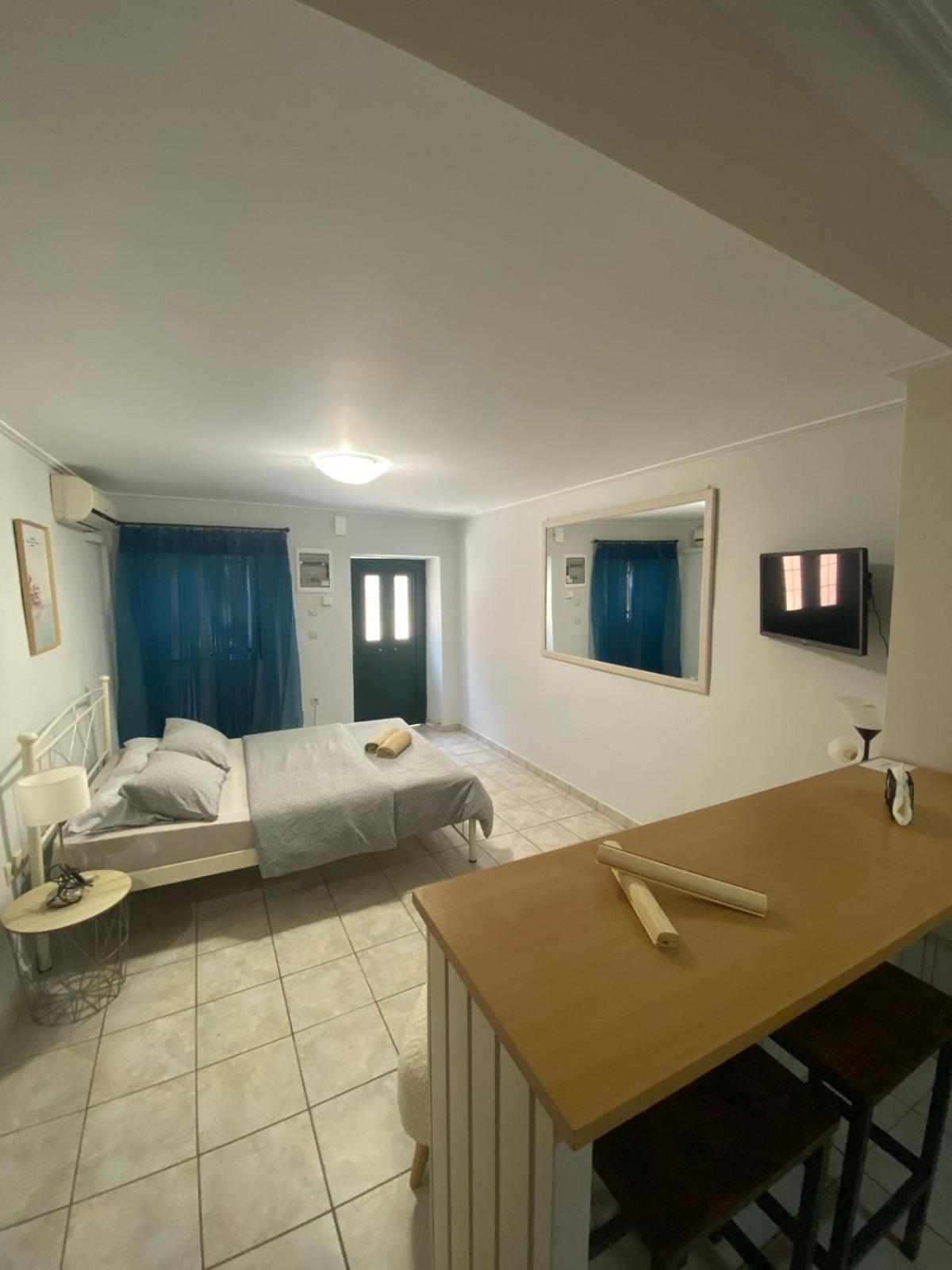 M&C Studio Mantouki Corfu  Экстерьер фото